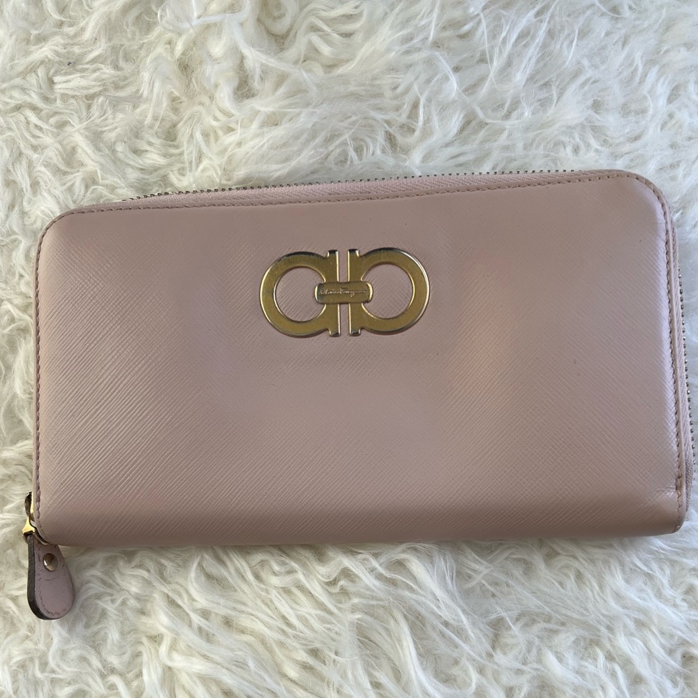 Salvatore Ferragamo Blush Pink Gancini Zip Wallet with Gold Hardware